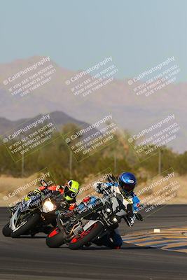 media/Nov-11-2023-SoCal Trackdays (Sat) [[efd63766ff]]/Turn 7 (2pm)/